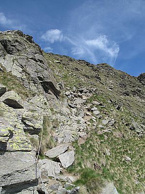 Seile helfen über steilere Passagen hinweg