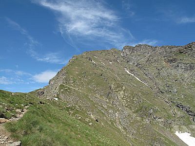 Rückblick zum Gipfelaufbau