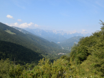 Der Ausblick über Andreis hinweg nach Westen