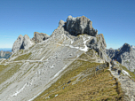 einen Blick auf die Westliche Karwendelspitze zu werfen.