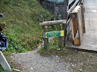 Wegweiser am Schlepplift