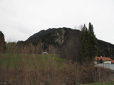 Osterfeuerkopf von Eschenlohe gesehen