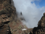 Die Wolken ziehen nun auch durch den Col des Maures