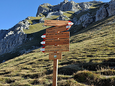 Am oberen Ende der Scharte ...