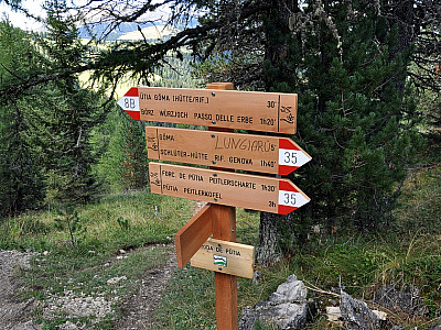 ... nach Norden Richtung Würzjoch absteigen.