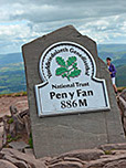 Schild am Pen y Fan