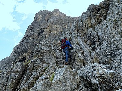 Über A/B Gelände gewinnen wir schnell an Höhe
