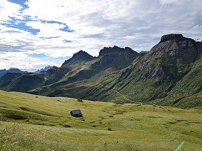 Der Ausblick nach Südosten auf den Portavescovo