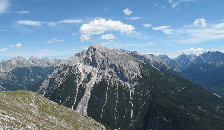 Pleisenspitze (2569 m)