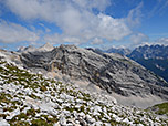 Die Pyramide links im Hintergrund ist die Große Seekarspitze