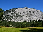 Die Felswände der Brunnsteinspitze