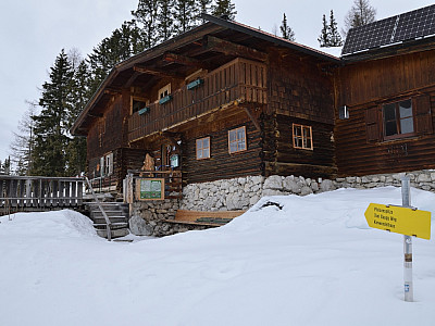 Im Winter ist die Pleisenhütte unter der Woche geschlossen