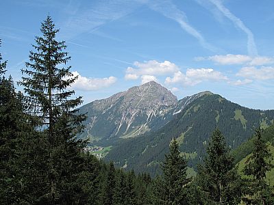 Blick zum <a href='../thaneller/index.php'>Thaneller</a>