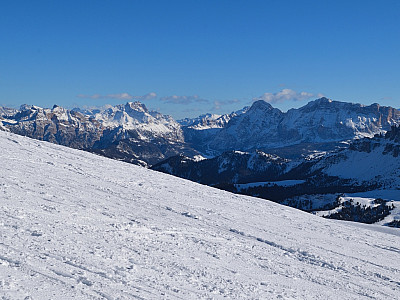 Der Blick zum Hohen Gaisl, den höchsten Gipfel der Pragser Dolomiten