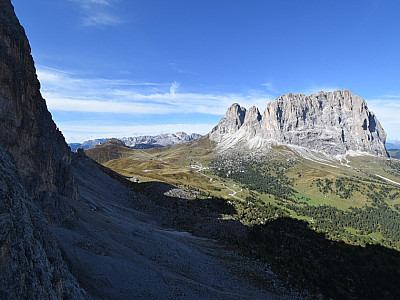 ... und die immer bessere Aussicht nach Westen genießen.