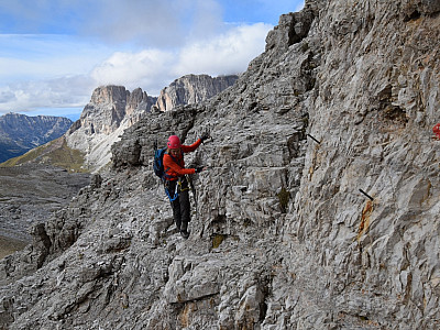Eine mittels Drahtstiften entschärfte Kletterstelle ...