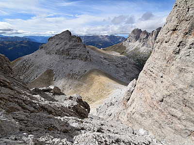 Ausblick zurück auf den Aufstiegsweg