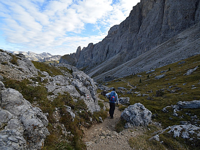 Erst über Wiesen, ...