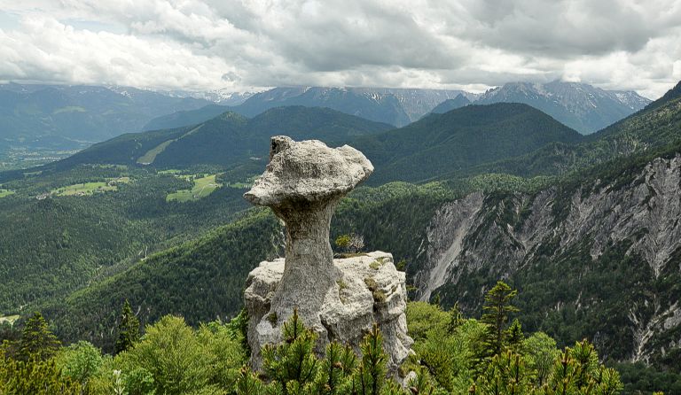 Predigtstuhl (1613 m), Karkopf (1738 m) im Lattengebirge