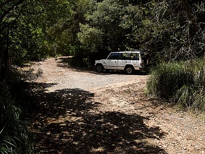 Hier scharf rechts abbiegen...