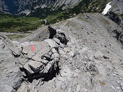 Der Weg ist markiert, aber nicht immer deutlich ausgeprägt