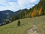Wir wandern hinunter...