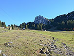 ...und betreten die Piste