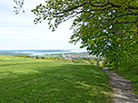 Von der Seiseralm gelangen wir über einen Wanderweg...