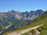 Blick zur Erlspitze und den Freiungspitzen