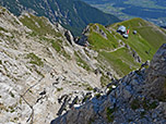 ...und kurze Kraxelstellen geht es hinunter zur Nördlinger Hütte