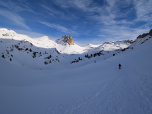 Der markante Roßkopf glänzt in der Sonne