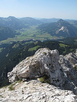 Weiter über dieses Gratstück