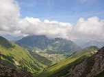 Der Thaneller (2341 m) noch immer in Wolken