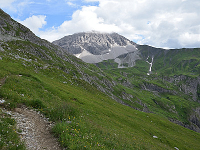 Der Gipfel der Rüfispitze ist mittlerweile in Wolken gehüllt