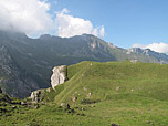 Blick zum Schäfler mit seinem Berggasthaus