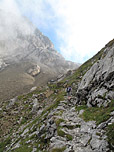 Rotsteinpass voraus...