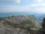 Blick über den Alpstein, rechts unten der Seealpsee