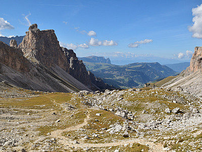 Der markante Schlern hinter der Seiser Alm
