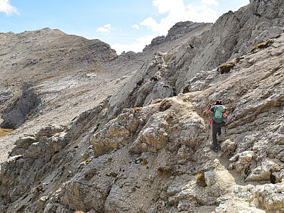 Meist ist der Weg leicht, nur hier ist es kurzzeitig ein wenig ausgesetzter