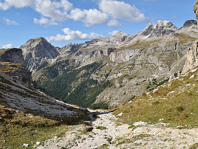 Ein letzter Blick Richtung Puezgruppe ...