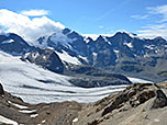 Blick zu Piz Bernina und Piz Morteratsch