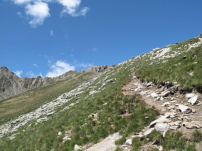 ...und über steinige Pfade