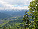 Blick über Partenkirchen zum Wettersteingebirge