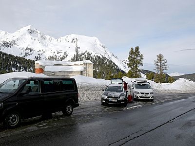 Am Speicher Längental befindet sich ein kleiner Parkplatz