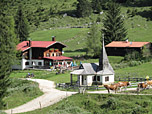 ...mit Kaindlhütte und Kapelle