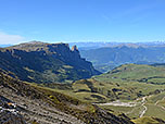 ...und schauen von dort auf den Schlern