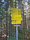 ...bringt uns zum Abzweig zur Schliersbergalm, den wir rechts liegen lassen