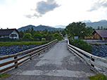 ...zur Isarbrücke in Krün