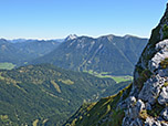 Hinter dem Unnütz spitzt der Guffert hervor