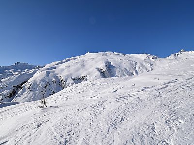 In der Bildmitte ist der Gipfel des Cima Serodoli zu sehen